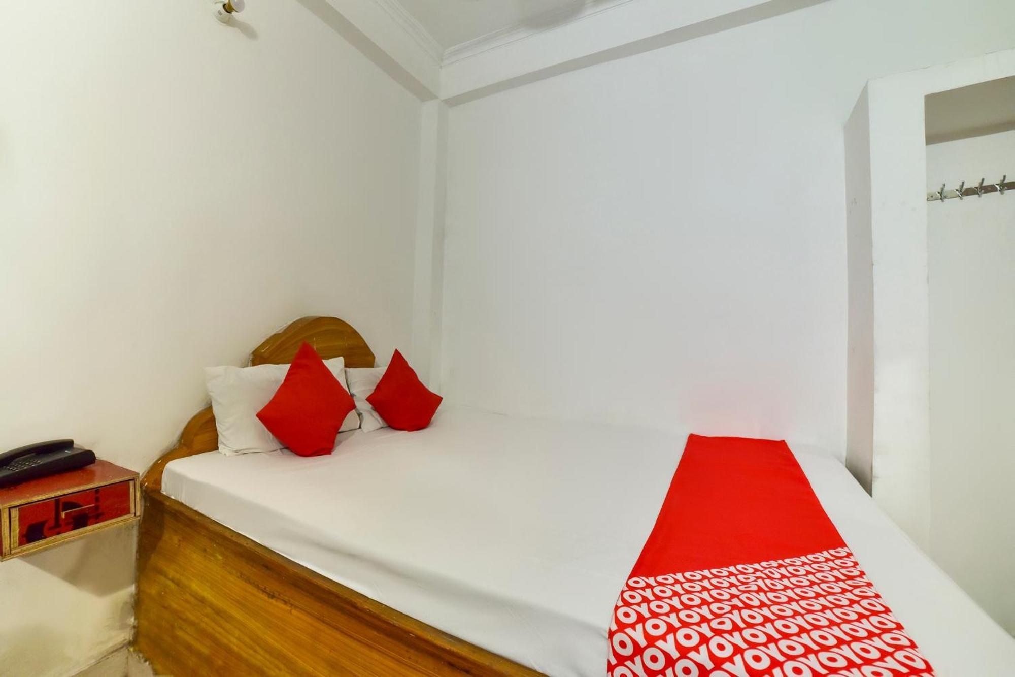 OYO 70010 Mamta Hotel Hajipur Exteriör bild