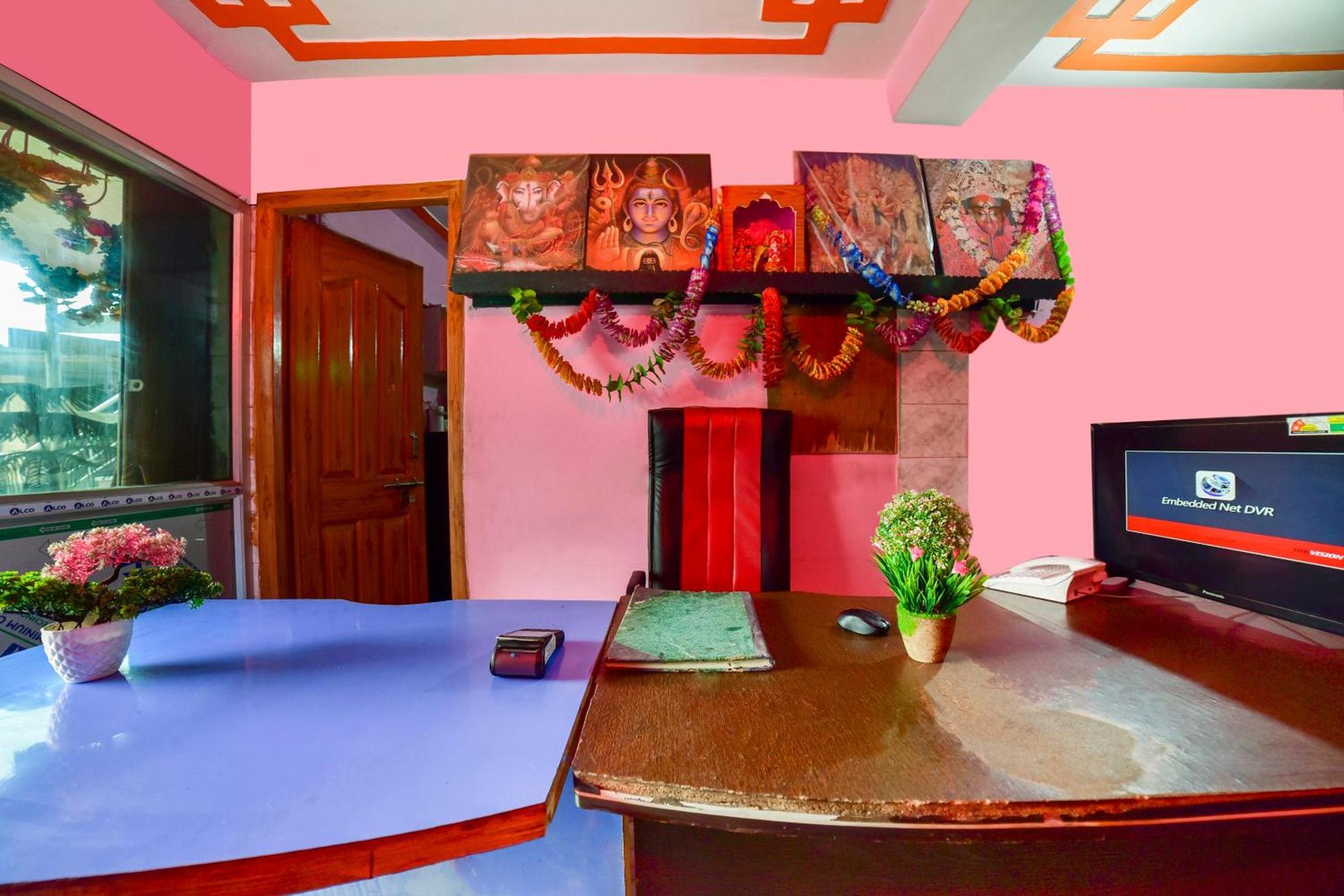 OYO 70010 Mamta Hotel Hajipur Exteriör bild
